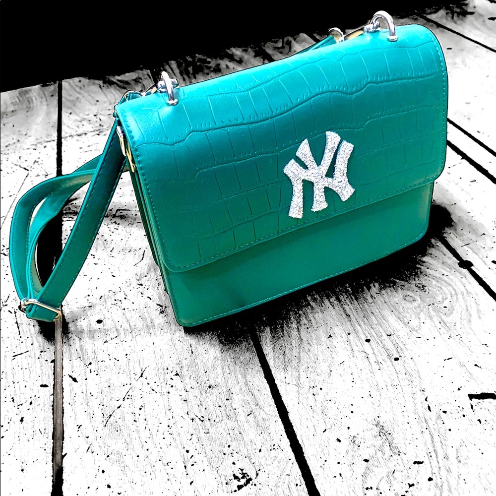 “Empire State of Mind” Handbag
